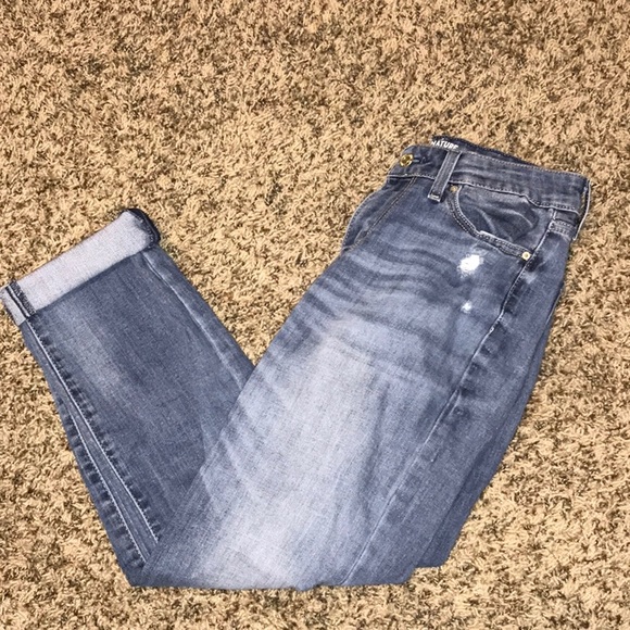 levis signature mid rise slim cuffed jeans